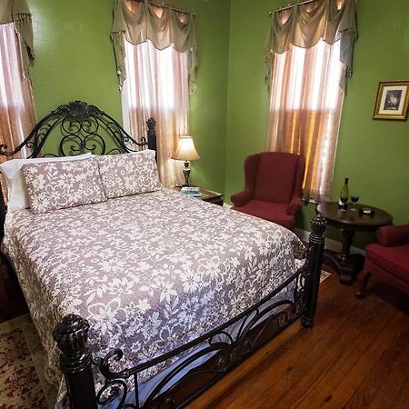 White Oak Manor Bed And Breakfast (Adults Only) Jefferson Екстер'єр фото