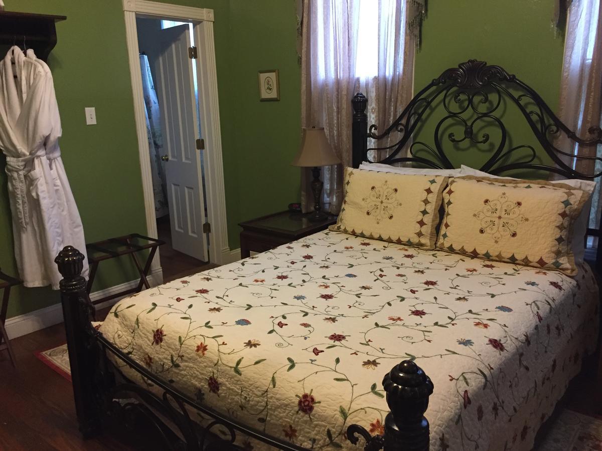 White Oak Manor Bed And Breakfast (Adults Only) Jefferson Екстер'єр фото